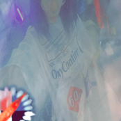 do u wanna/dont leave me ever !