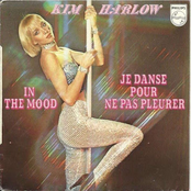 In the Mood / Je Danse Pour Ne Pas Pleurer