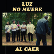 Luz No Muere al Caer