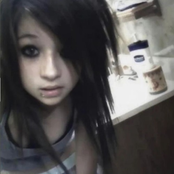 bored_in_my_r00m_(×_×)