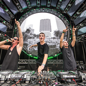 Dimitri Vegas, Martin Garrix & Like Mike