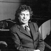 alejandro dolina