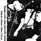 Siamo Solo Una Piccola Minaccia