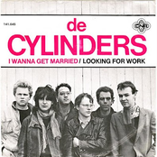 I Wanna Get Married/Looking For Work 7"
