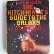 Hitch-hiker's Guide To The Galaxy (Douglas Adams)