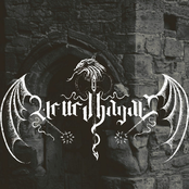 När Mörkret Tar Oss Till Grymma Längtan