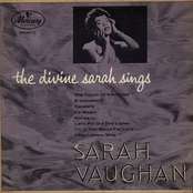 The Divine Sarah Sings