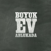 Takıl Yani Takmıyo Belli by Büyük Ev Ablukada