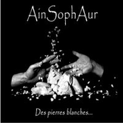 Des pierres blanches