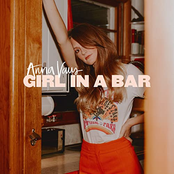 Anna Vaus: Girl in a Bar