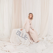 Rosie Valland: BLUE