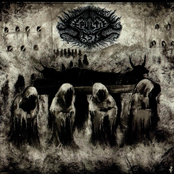 En El Marmóreo Laberinto Donde Sueñan Los Muertos