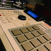 DESK CHRONICLES Pt. 1: MPC 2000XL