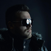 Vreau Sa-mi Dai 1 Like