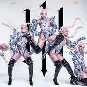 Pabllo Vittar: 111