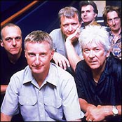 Billy Bragg & The Blokes