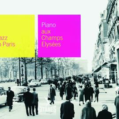 Piano Aux Champs Elysées