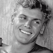 Tab Hunter