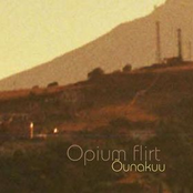 Ujuv Viis by Opium Flirt