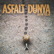 İnsan by Asfalt Dünya