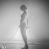 lauren mayberry