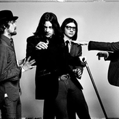 the raconteurs