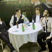 herzlich willkommen an tisch 1!