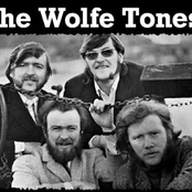 derek warfield & the wolfe tones