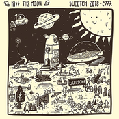 KISS THE MOON