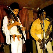 jimi hendrix; lonnie youngblood