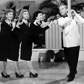 Andrews Sisters & Bing Crosby