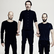 whomadewho