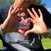 Ohne Punkt und Kummer.