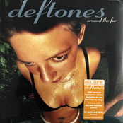 Deftones - Topic