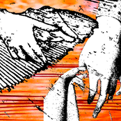 Pálida luz en las colinas