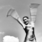 Olivia Dean: Nice To Each Other