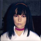 Nerede Aptallar Mübarek, Şairler Deliyse (EP)