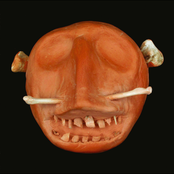 Dansktoppen møder Burkina Faso i det himmelblå rum hvor solen bor, suite.