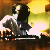 We R Institute - Ghetto Recordings