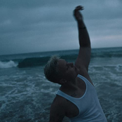 suffocate (feat. Lauren Sanderson)