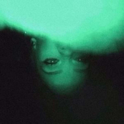 fall in drugs (bloomcr4zy)