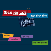 Avec deux ailes (feat. Leila Olivesi, Bruno Schorp, Julie Saury, Sébastien Llado) [Live]