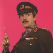 A Liar's Autobiography Volume VI