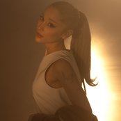 Ariana Grande için avatar