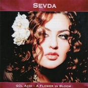 Gül açdi - A Flower In Bloom