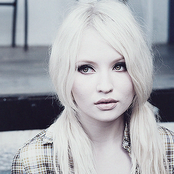 emily browning