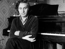 Alfred Schnittke için avatar