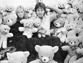 Paul McCartney, Linda McCartney için avatar