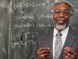 S. James Gates, Jr. 的头像