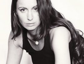 Avatar für Cora E